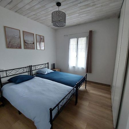 Maison De Vacances - Classe Meuble De Tourisme 3 Etoiles Ile d'Yeu Esterno foto